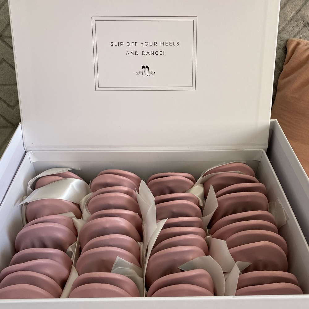 Rescue Flats, pink, never unboxed